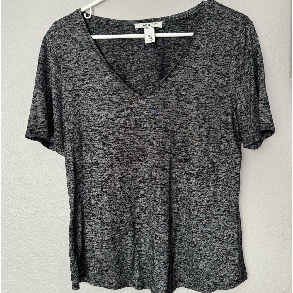 White House Black Market Large Gray V Neck T Shirt.  Size Large.